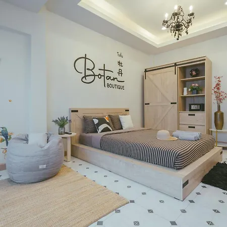 Botan Boutique Hotel Patong Exterior photo
